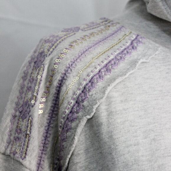 Style & Co Long Sleeve Yoga Hoodie Drawstring Embroidered Sequins Size S - Picture 8 of 9